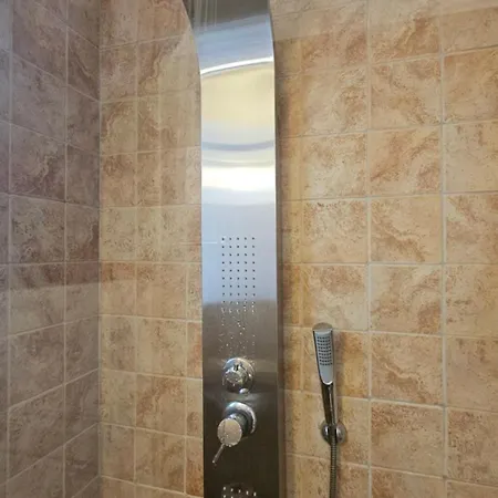 Milos Aquabliss Beachfront Pollonia