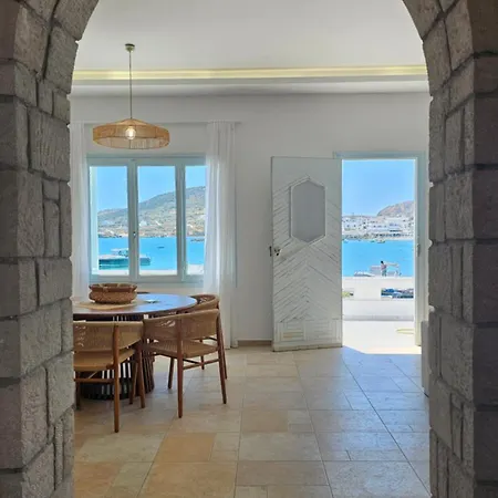 Milos Aquabliss Beachfront Сasa de vacaciones *