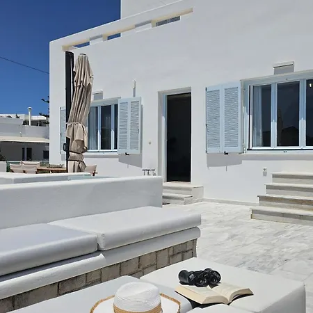 Milos Aquabliss Beachfront * Pollonia