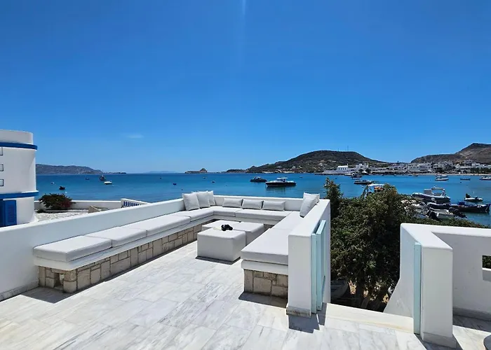 Milos Aquabliss Beachfront * بولونيا