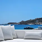 펜션 Milos Aquabliss Beachfront 폴로니아