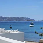 펜션 Milos Aquabliss Beachfront