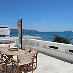 Milos Aquabliss Beachfront 폴로니아