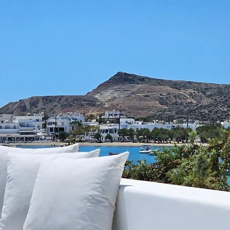 Milos Aquabliss Beachfront Pollonia