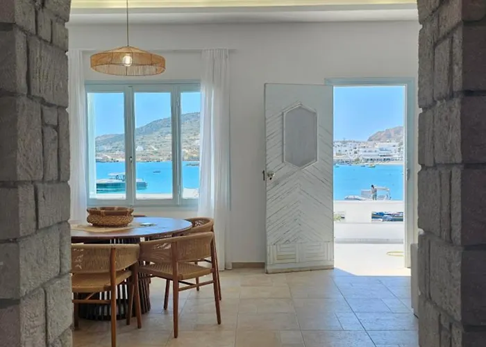 Milos Aquabliss Beachfront Semesterbostad *